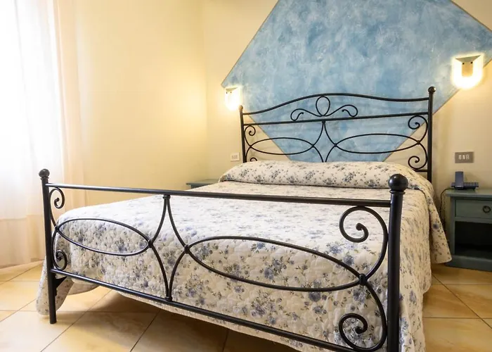 伊斯马尔酒店 酒店 丘西