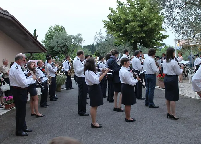 伊斯马尔酒店 3* 丘西