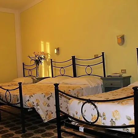 Ismaele Hotel