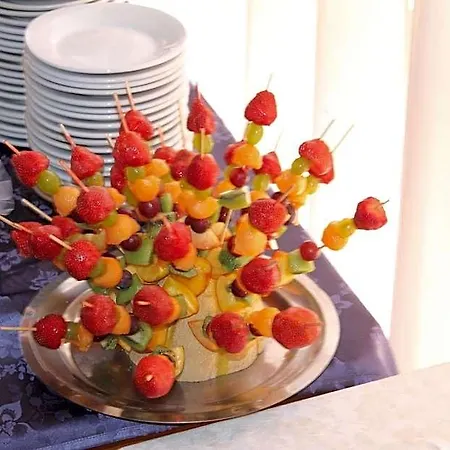 Ismaele Hotel 3*